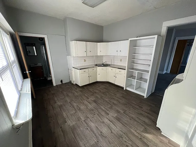 1621 W Jackson St (Wynn Funds LLC) — Photo 3