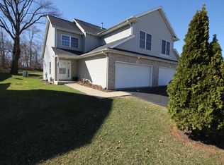 410 Kammes Ct #410, West Chicago, IL 60185