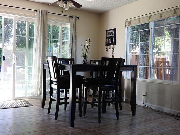2nd image of 1174 Leeward Dr