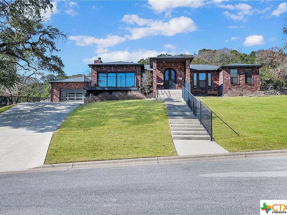 1st image of 3535 Shoreline Dr