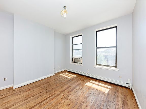 4th image of 345 Chauncey St #3F