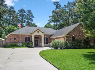 910 Mesquite Dr, Magnolia, TX 77354