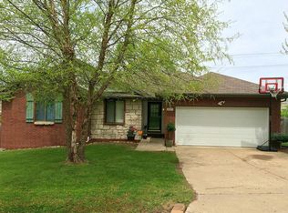 2217 E Lark St, Springfield, MO 65804