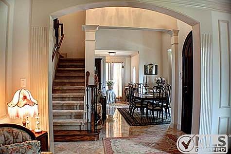 2nd image of 1000 Damsel Caroline Dr