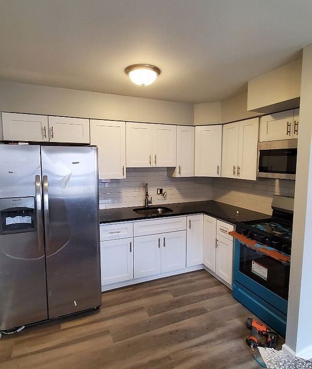 1st image of 10782 Jeanes St Floor 1