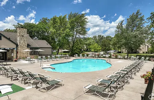Stone Pointe Village Photo 1