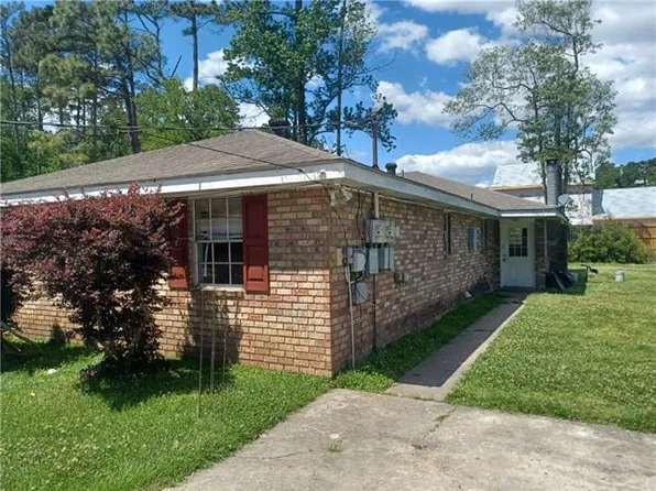 19425 Slemmer Rd #2, Covington, LA 70433