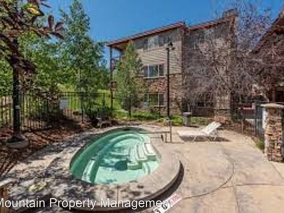5th image of 5519 N Lillehammer Ln #1402