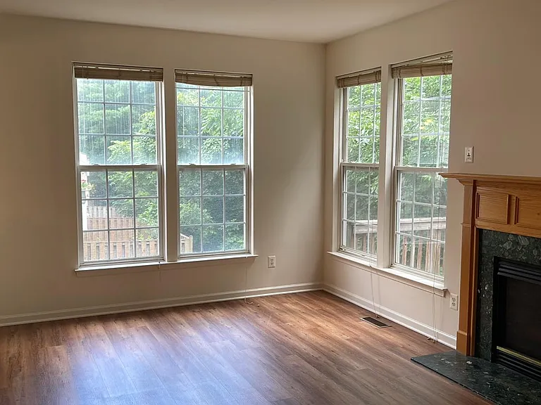 13659 Saint Johns Wood Pl — Photo 6