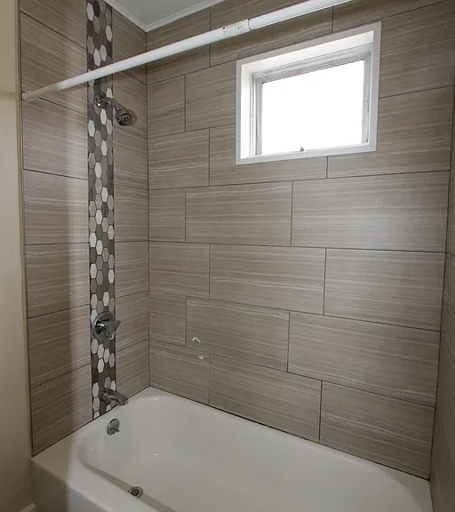 122 Elm St #D — Photo 12