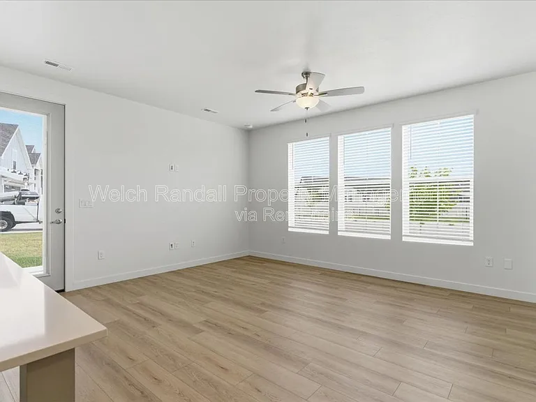 3672 S 4525 W — Photo 6