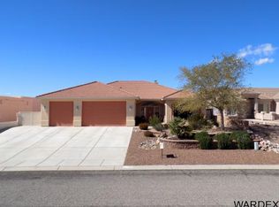283 Park River Dr, Bullhead City, AZ 86429