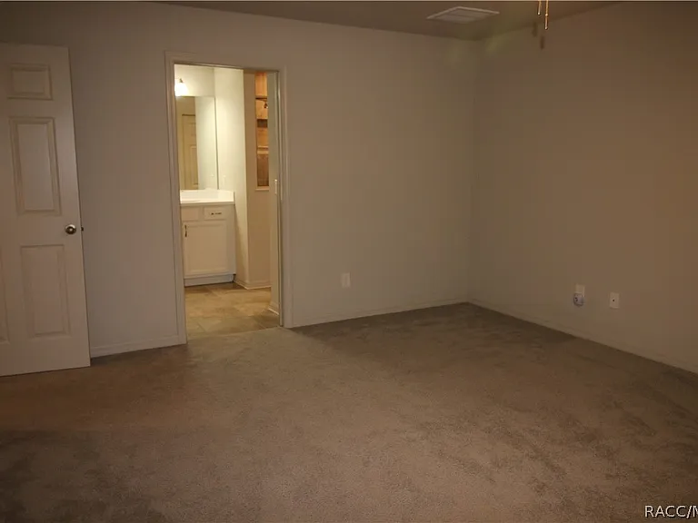 2958 N Kittery Point — Photo 15