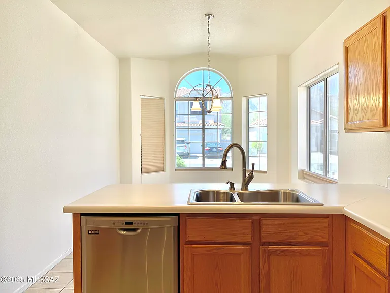 7774 E Castle Valley Way — Photo 8