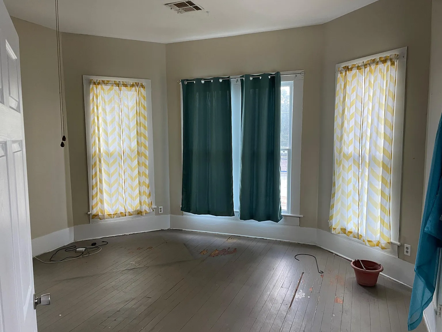 1 bed, 1000 sqft, $950 — Photo 4