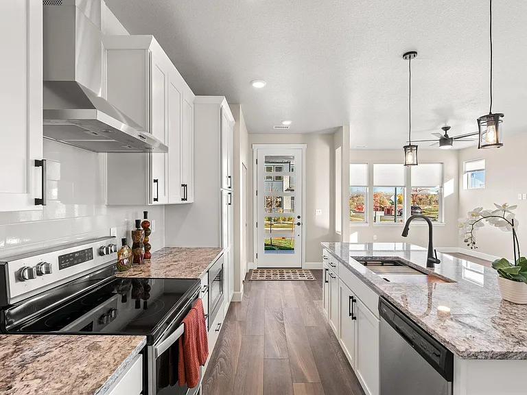 5701 Van Gordon St — Photo 3
