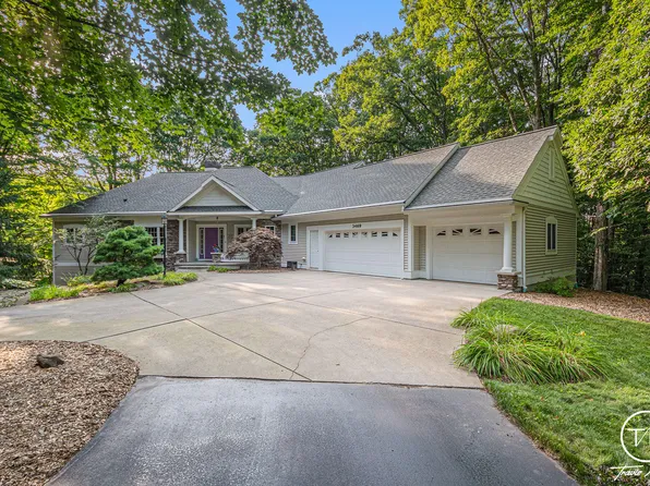 3469 Kayelin Ct, Jenison, MI 49428