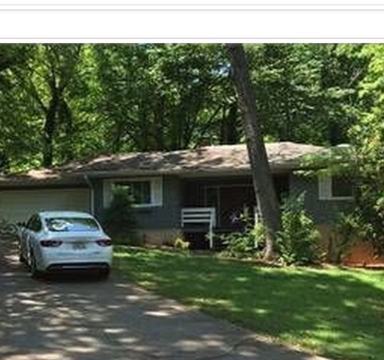 2nd image of 2620 Binghamton Dr