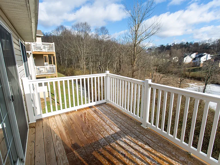 Crestview Patio