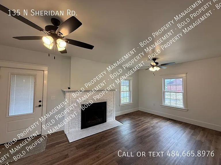 135 N Sheridan Rd — Photo 8