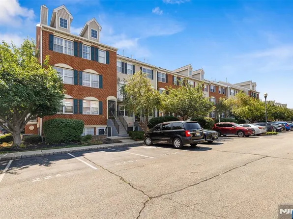 94 Callahan Ct #2203, Newark, NJ 07103