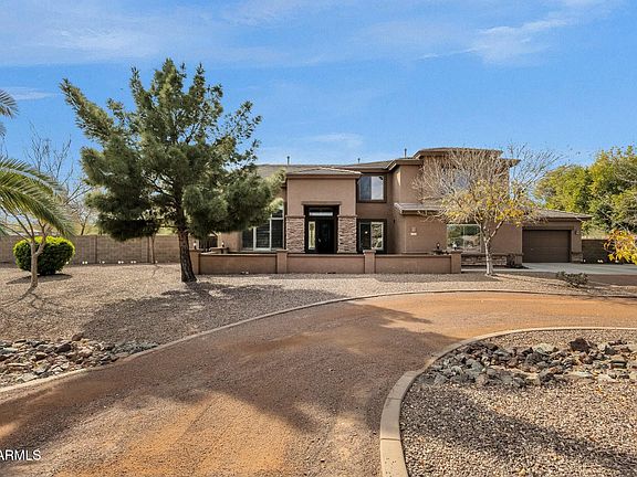 4th image of 3208 N MANSFIELD Drive