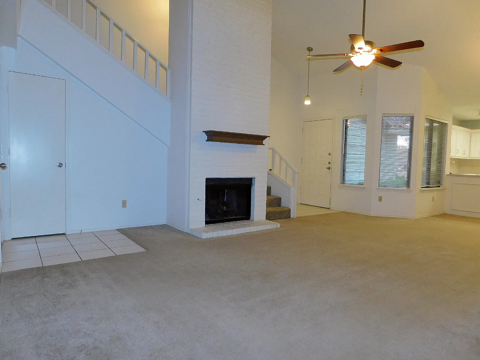 2 bed, 2.0 bath, 1160 sqft, $1,100 — Photo 4