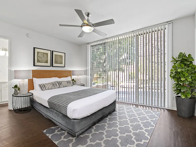 1624 Camden Ave — Photo 19