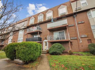 17 Zabriskie Ave #3F, Bayonne, NJ 07002
