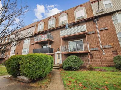 17 Zabriskie Ave #3F, Bayonne, NJ, 07002
