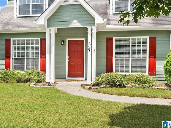 3rd image of 227 Jasmine Dr