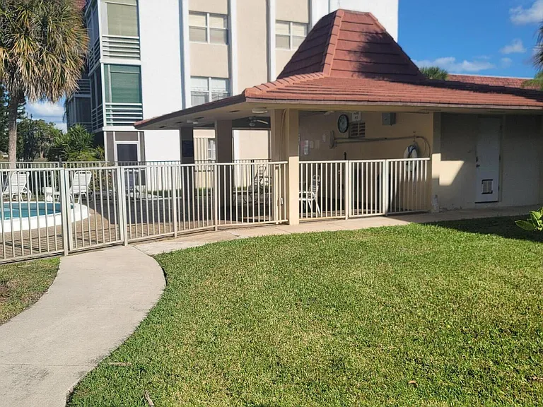 3571 Inverrary Dr #305 — Photo 8