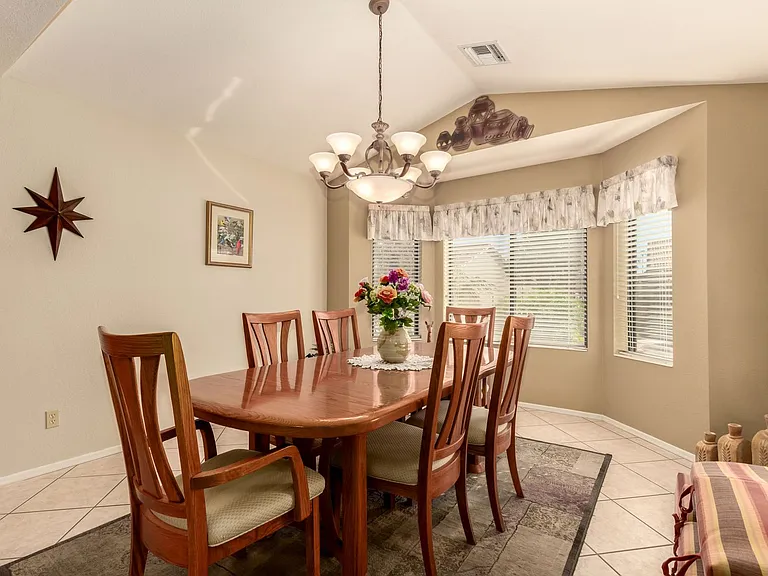 9559 E Sunburst Dr — Photo 16