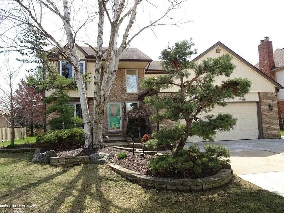 1st image of 14708 Patterson Dr