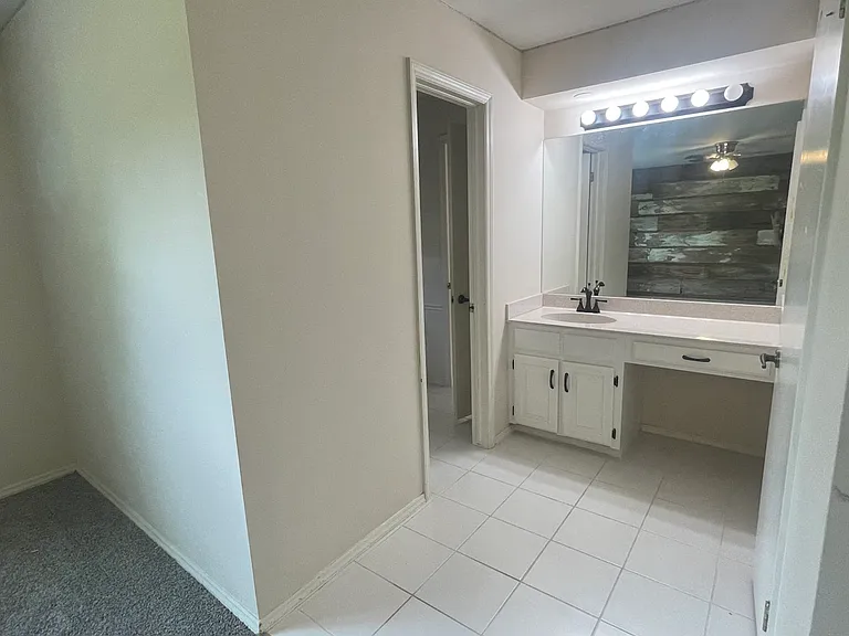 503 Fairway Dr #2 — Photo 8