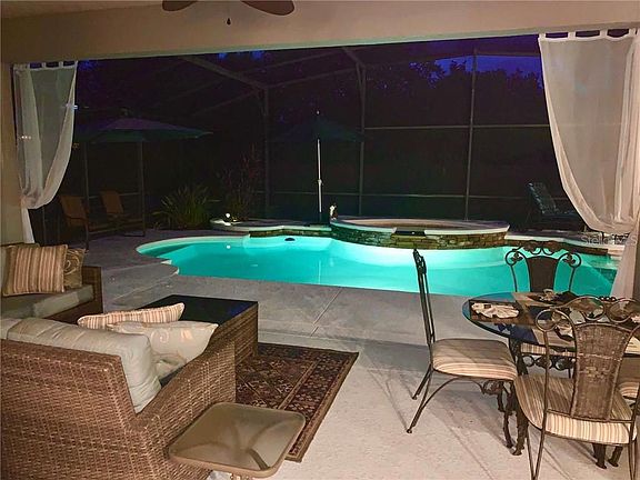 3rd image of 13821 Glynshel Dr