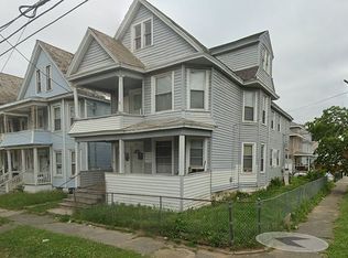 97 Elm St, Schenectady, NY 12304