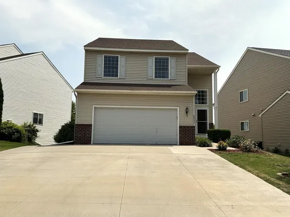 8497 Savanna Oaks Ln, Woodbury, MN 55125