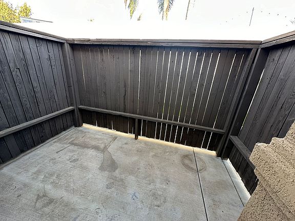 3rd image of 718 Orchid Dr APT C