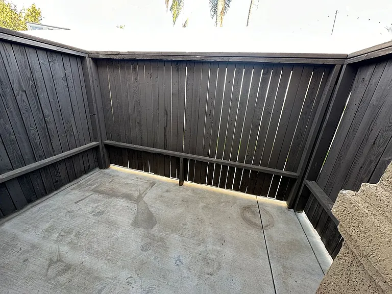 718 Orchid Dr — Photo 4