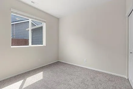 2730 Saga Ct NE — Photo 33