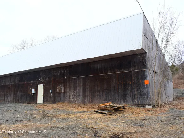 3772 State Route 106, Clifford Township, PA 18470