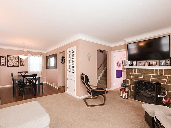 5th image of 6722 Beresford Ave