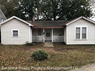 508 W Harden St APT 8, Graham, NC 27253