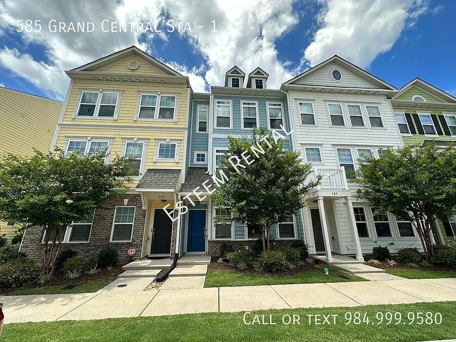 1st image of 585 Grand Central Sta #1