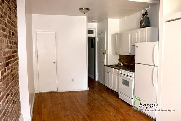 Rented by Bapple | media 7