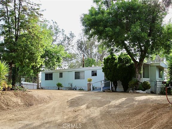 3rd image of 28480 Red Gum Dr