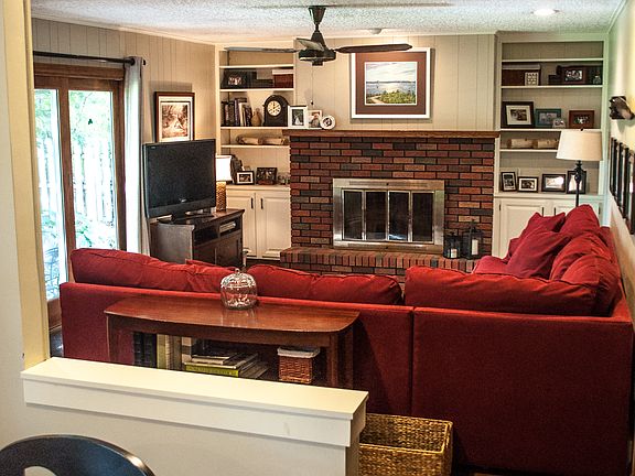 3rd image of 7659 Willard Dr
