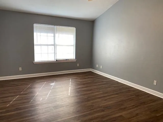 332 Arden Rd — Photo 19