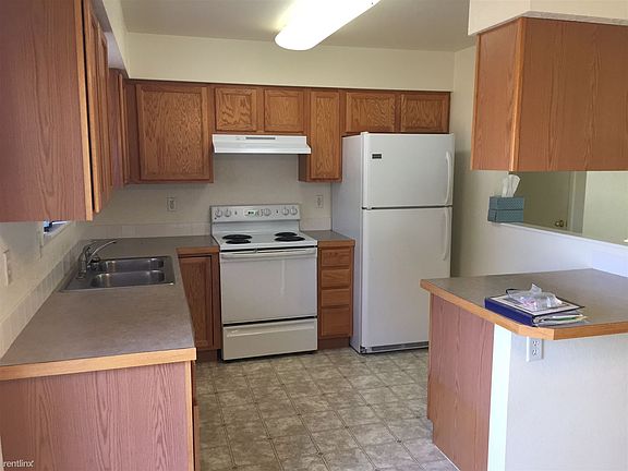3rd image of 3719 Partridge Ct